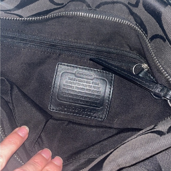 Large crossbody Coach purse - Picture 5 of 5